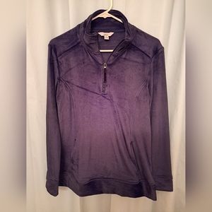 Lightweight fleece pullover
